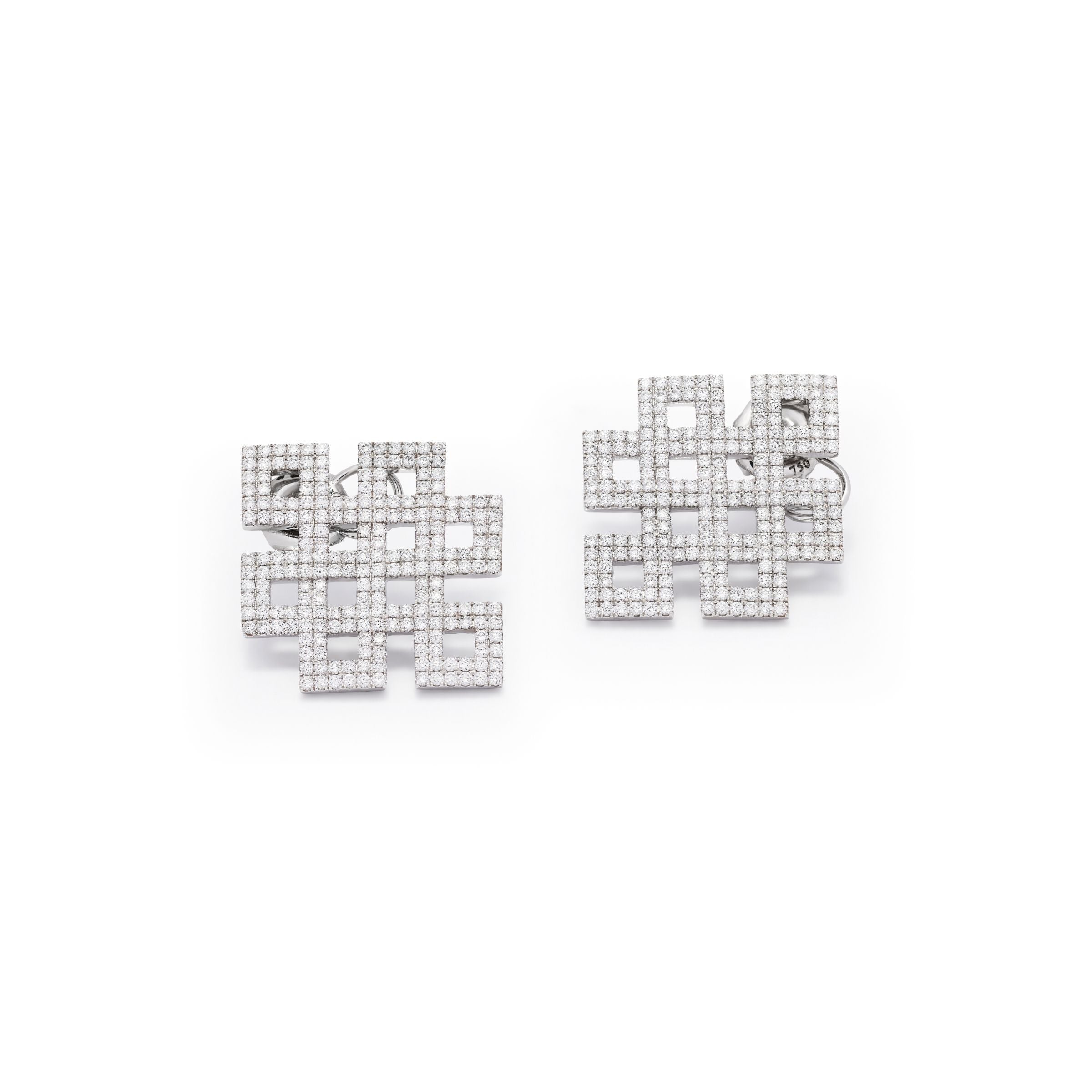Power Knot Motif Earrings