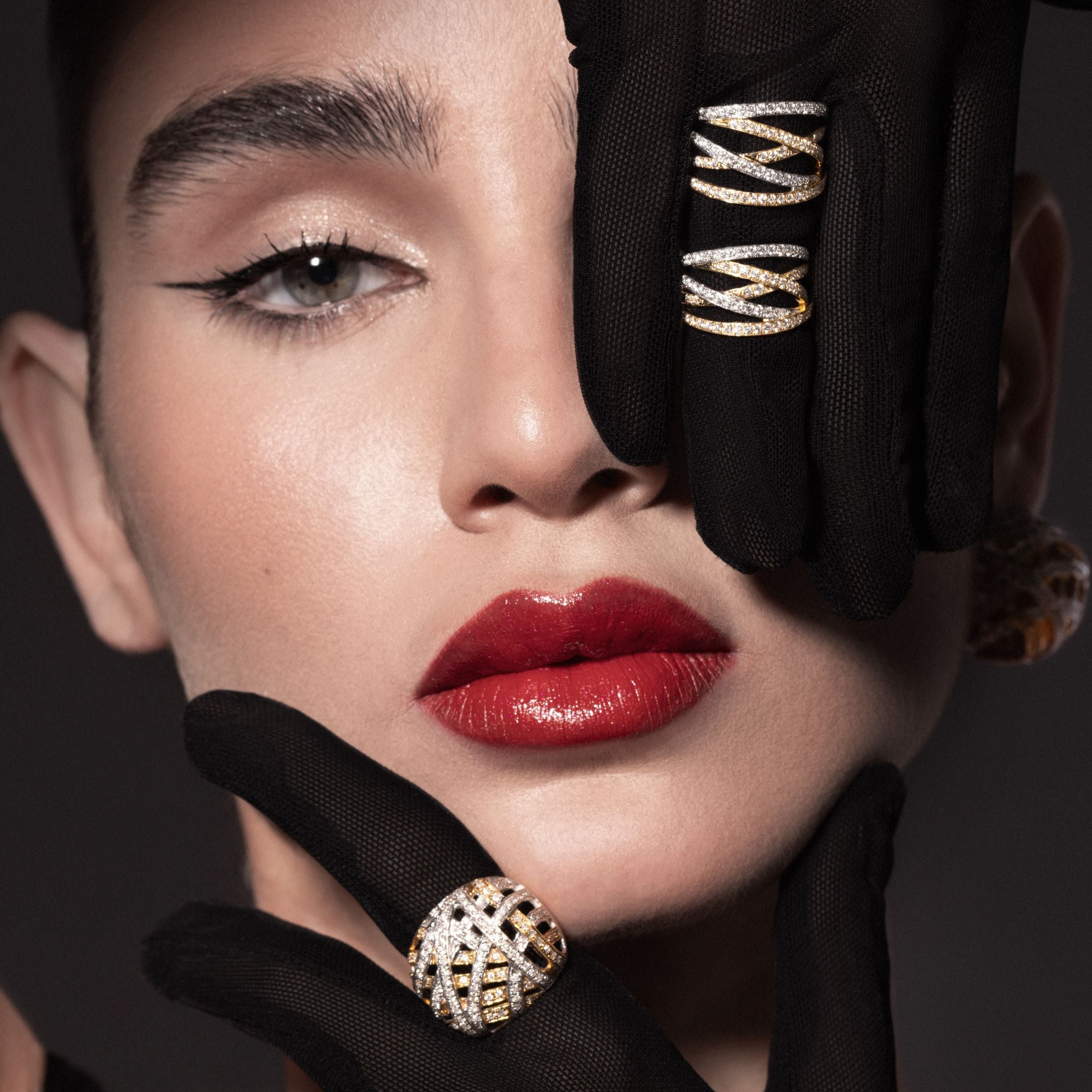 Aura Small Ring